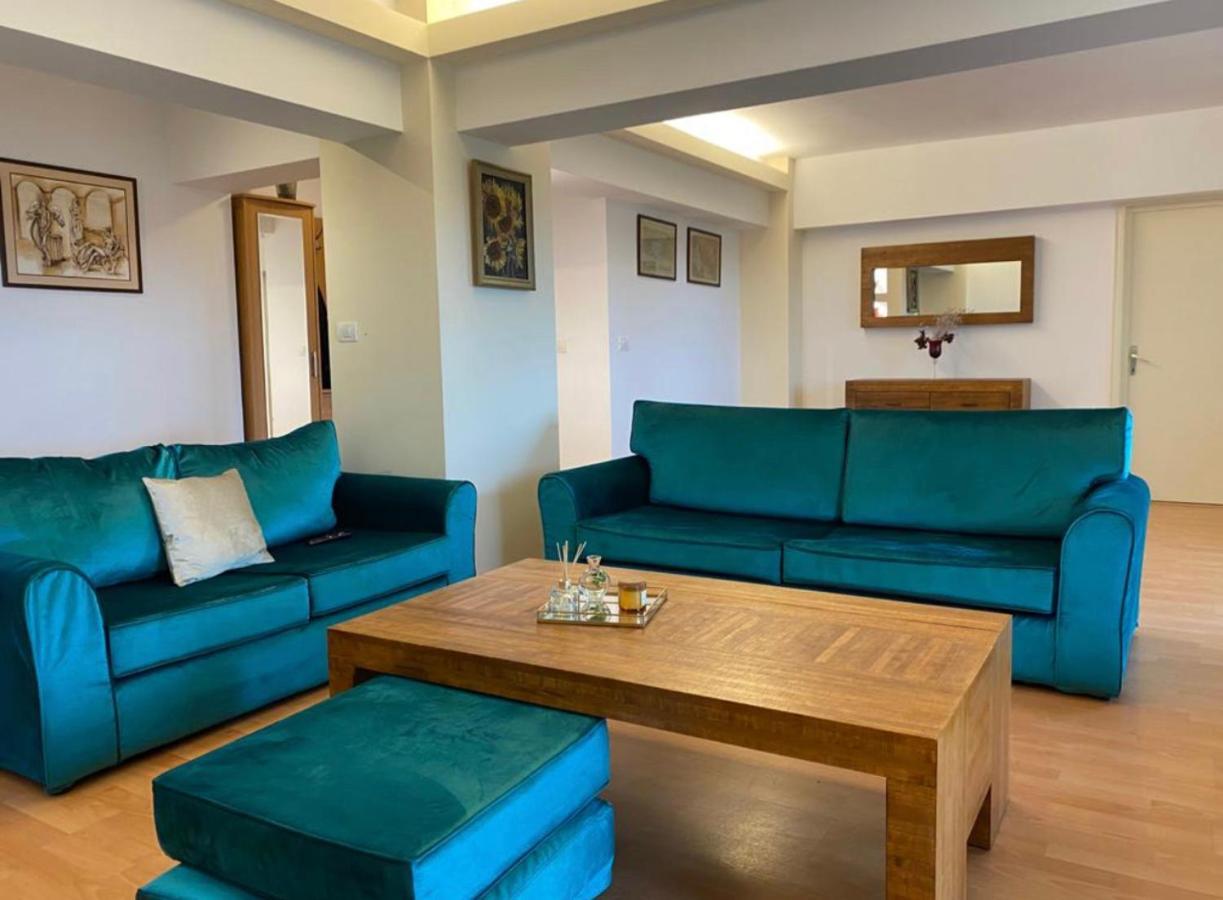 Old Town Apartment With Panoramic View Bukarest Exterior foto